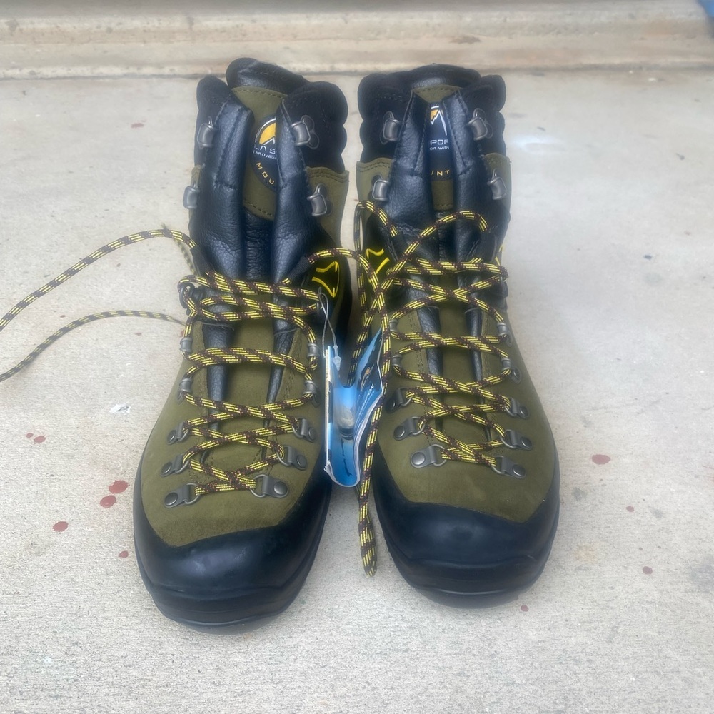 La Sportiva KARAKORUM boots